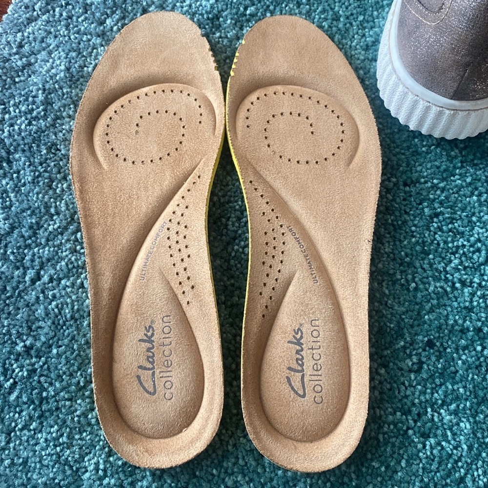 Clarks Collection Caroline Ella Leather Casual Sneakers Metallic Women's 8.5 - Picture 11 of 11